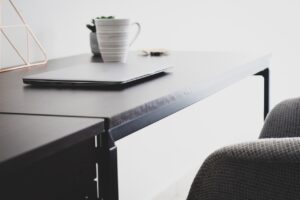 年収800万以上の在宅勤務が可能な求人はどこにある？